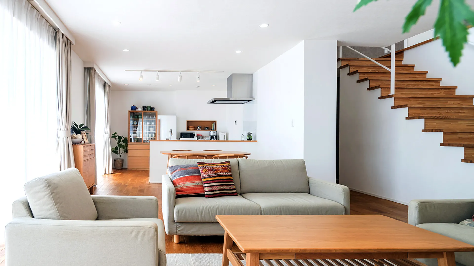 株式会社ジャパンアイディアホーム