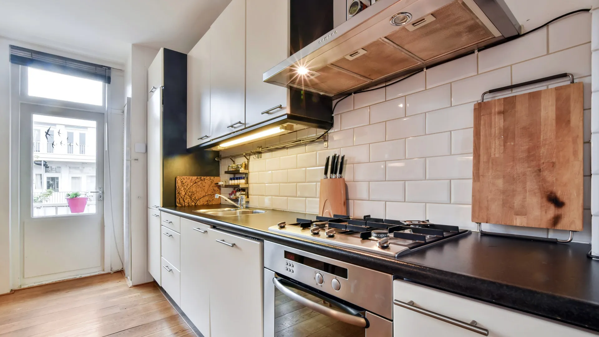 株式会社ジャパンアイディアホーム