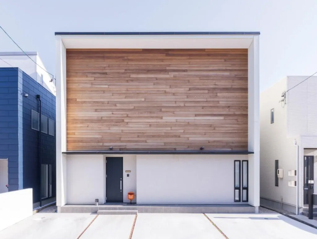 未来創建株式会社